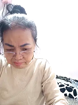 Hotestlove online show from 7, 2, 2026