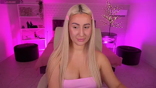 LiaBrazzerr online show from 10, 5, 2026