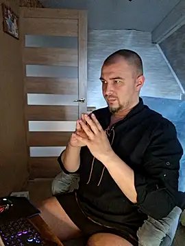 Foxyshaved online show from 19, 4, 2026