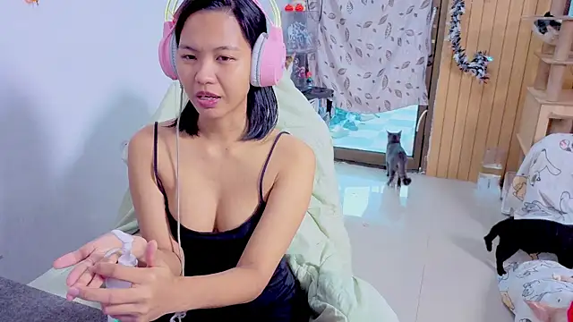 Kana G online show from 30, 10, 2025