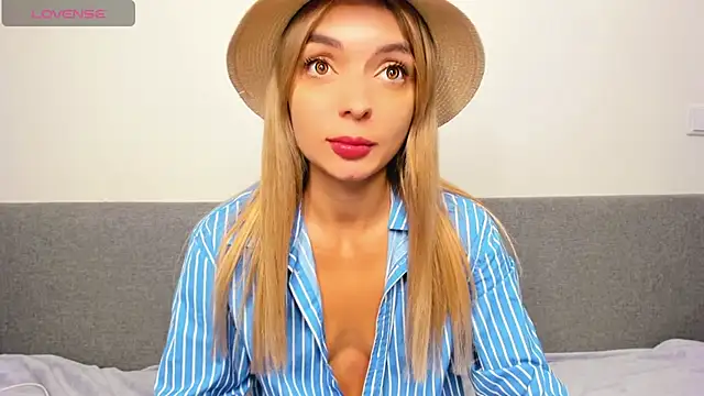  ellen meow  online show from 22, 2, 2025