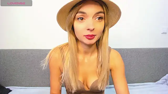  ellen meow  online show from 1, 3, 2025