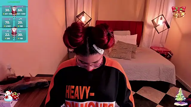 kyliejenner hot online show from 19, 12, 2024