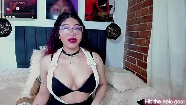 Snapshot of kyliejenner_hot chatting on 16, 2, 2026 kyliejenner hot online show from 16, 2, 2026