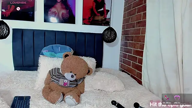 Snapshot of kyliejenner_hot chatting on 27, 2, 2026 kyliejenner hot online show from 27, 2, 2026