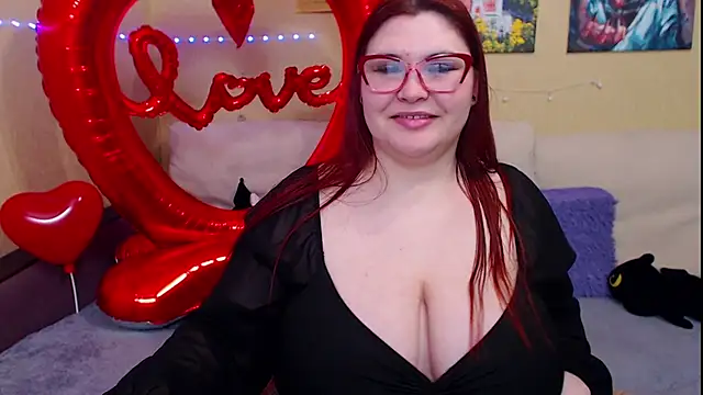 JuliaKeln online show from 14, 2, 2025