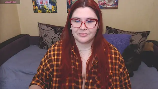 JuliaKeln online show from 22, 4, 2026