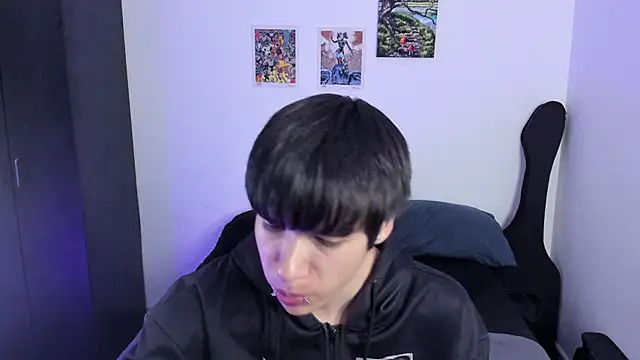 Aventure Twinks online show from 22, 10, 2025