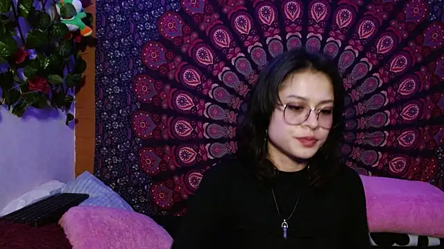 AbbySccott online show from 21, 3, 2025