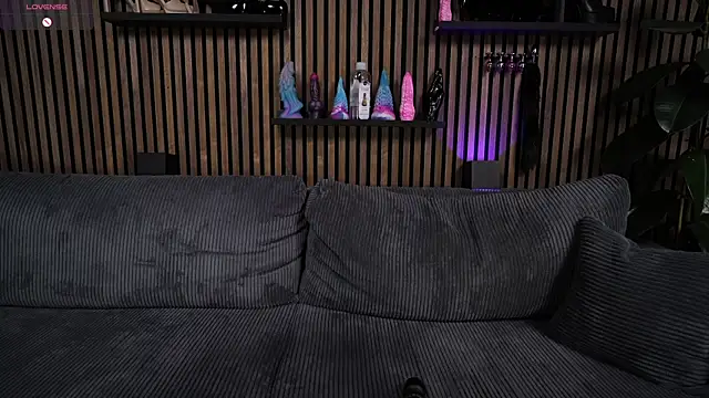 ClaraStylezZ online show from 26, 4, 2026