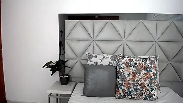 nina pons online show from 14, 1, 2025