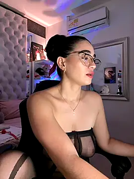 ZarahEvans online show from 21, 11, 2025