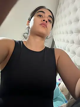 ZarahEvans online show from 4, 3, 2026