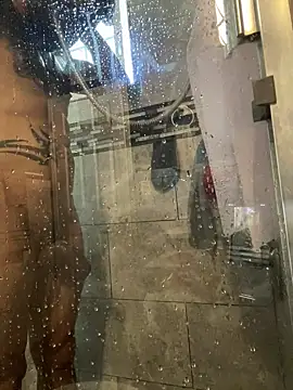 RoodoggXL online show from 4, 3, 2025