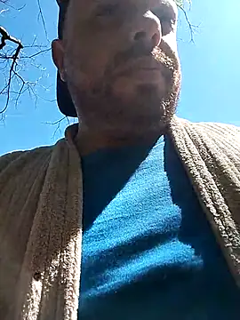 Snapshot of OFICINA_Simas-Turbo chatting on 24, 9, 2025 OFICINA Simas-Turbo online show from 24, 9, 2025