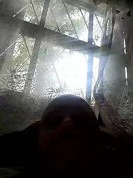 Snapshot of OFICINA_Simas-Turbo chatting on 16, 10, 2025 OFICINA Simas-Turbo online show from 16, 10, 2025