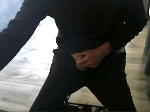 hornyman18cm39 online show from 25, 4, 2026