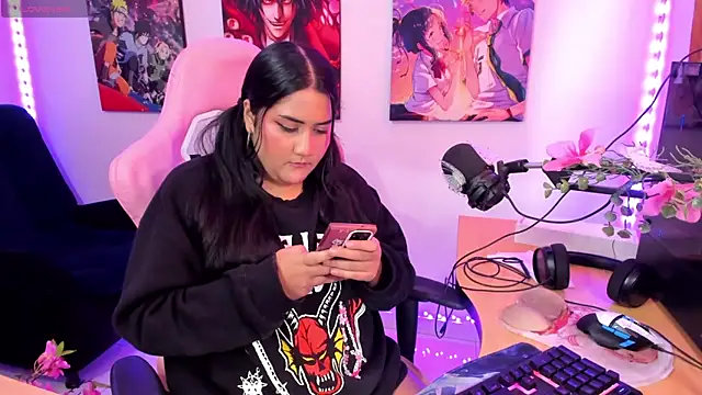 Snapshot of haru_u2 chatting on 22, 2, 2025 haru u2 online show from 22, 2, 2025