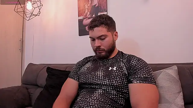 SebastianVilla  online show from 12, 9, 2025