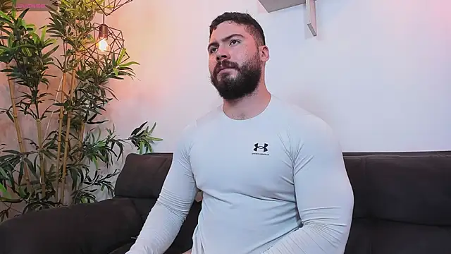 Snapshot of SebastianVilla_ chatting on 18, 5, 2026 SebastianVilla online show from 18, 5, 2026