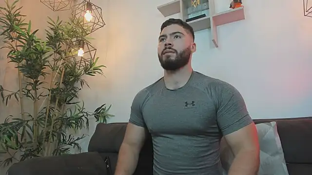 Snapshot of SebastianVilla_ chatting on 11, 6, 2026 SebastianVilla online show from 11, 6, 2026