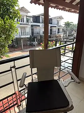 MrsFoucher online show from 12, 1, 2025