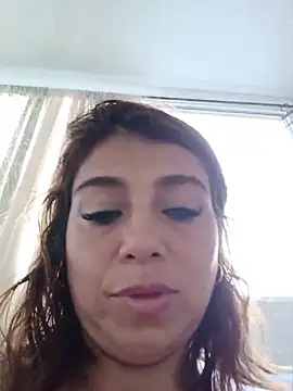 Snapshot of MrsFoucher chatting on 3, 5, 2026 MrsFoucher online show from 3, 5, 2026