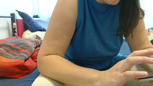 Lucinka1 online show from 17, 10, 2025