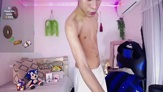huge armound online show from 22, 4, 2026