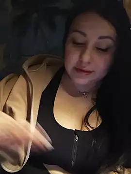 DaisyStreet online show from 8, 3, 2025