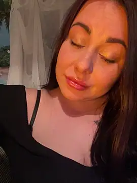 DaisyStreet online show from 18, 4, 2026