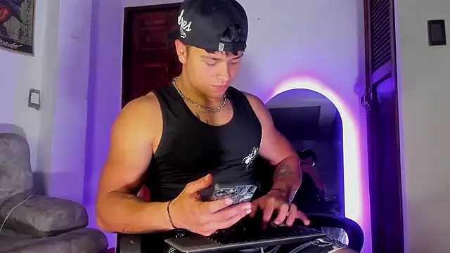 Dominic Biker   online show from 23, 6, 2026