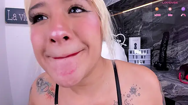 miss danika online show from 11, 2, 2025