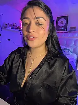 lucianaroy online show from 20, 4, 2026