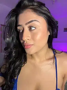 Snapshot of lucianaroy chatting on 15, 7, 2026 lucianaroy online show from 15, 7, 2026