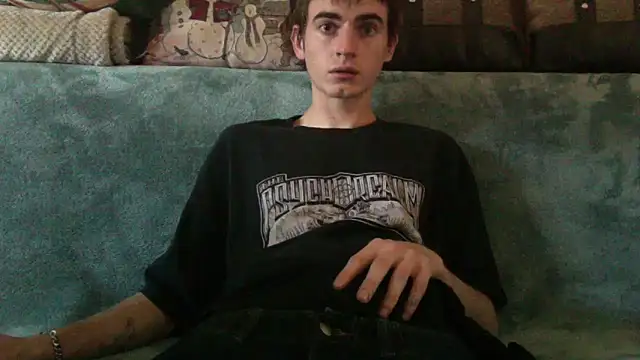 Snapshot of spicylaboi chatting on 1, 1, 2025 spicylaboi online show from 1, 1, 2025