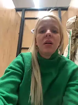 LikaCat online show from 25, 12, 2024