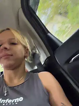 Snapshot of LikaCat chatting on 31, 7, 2026 LikaCat online show from 31, 7, 2026