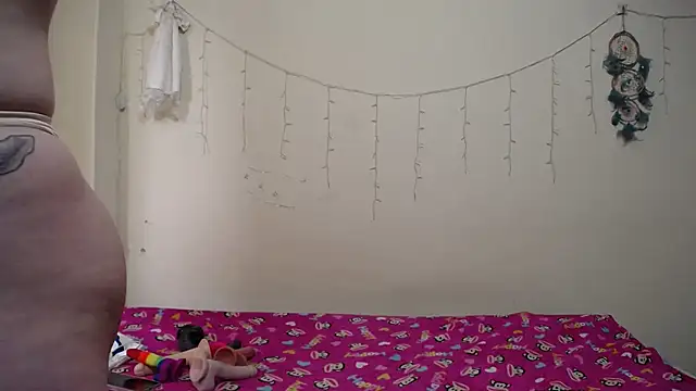 Nicolle-sky online show from 31, 1, 2025