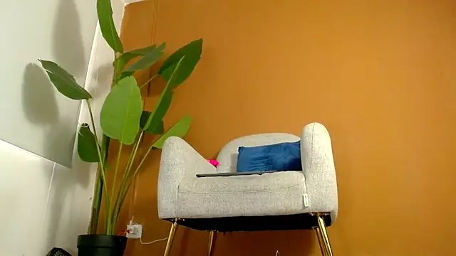 Sara ow online show from 28, 7, 2026