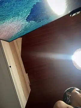 Snapshot of MarianaBenz chatting on 5, 11, 2025 MarianaBenz online show from 5, 11, 2025