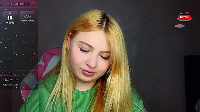 shy blondiee online show from 15, 3, 2025