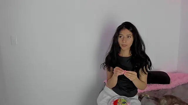 mari mar69 online show from 10, 2, 2025