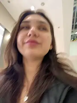 QuitieLia online show from 23, 12, 2024