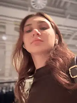 QuitieLia online show from 24, 9, 2025