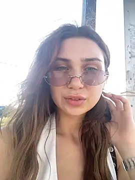 Snapshot of QuitieLia chatting on 28, 7, 2026 QuitieLia online show from 28, 7, 2026