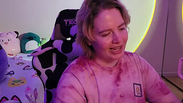 InternetFairy XO online show from 1, 1, 2025