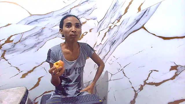 luciana daza online show from 8, 6, 2026