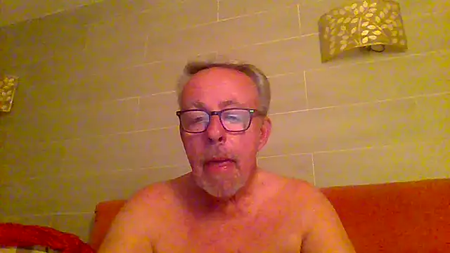 tuggy59 online show from 12, 6, 2026