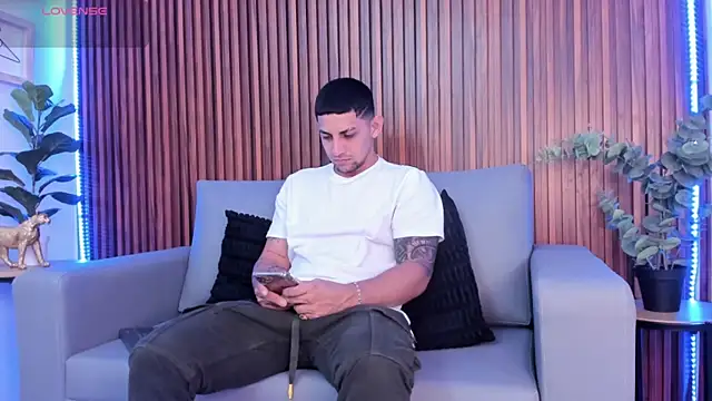 Alex cute77 online show from 5, 3, 2026